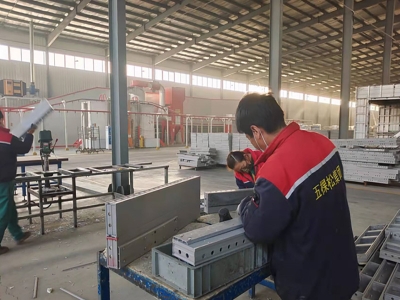 什么是建筑模板？